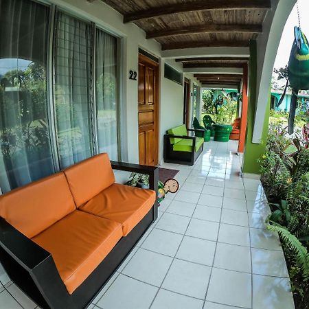 Hotel Las Flores Fortuna La Fortuna Exterior photo